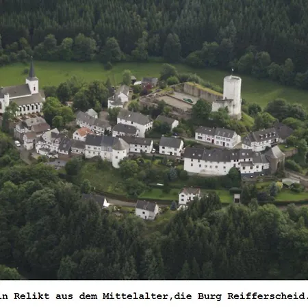 Διαμέρισμα Gross A Schleiden