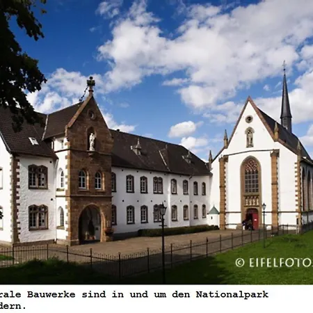 Gross A Appartement Schleiden